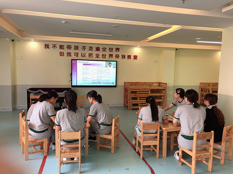 跨世紀總部9月後續服務(wù)直播今日結束，全國(guó)聯盟園在線(xiàn)學(xué)習點贊！